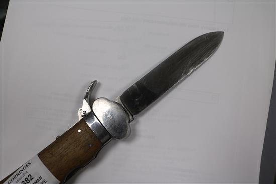 A WWII original German paratroopers gravity knife maker marked Solingen Rostfrei